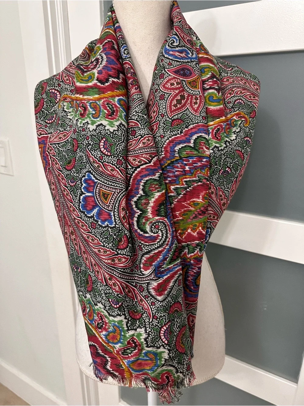 Vtg Patrick Frey Paris Paisley Wool Silk Scarf Shawl Tablecloth 49”x49” Luxe Art